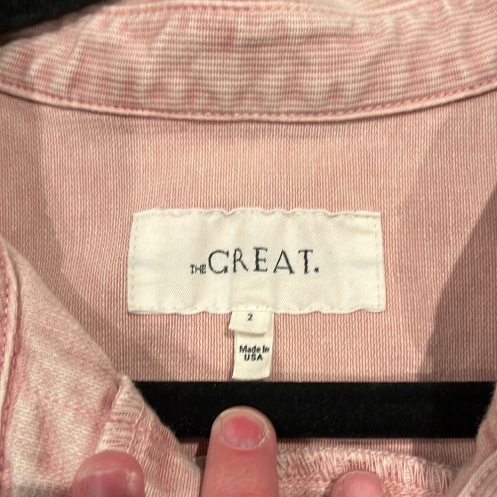 The GREAT “Howdy” top button down in light faded pink. Size 2. - Picture 4 of 5